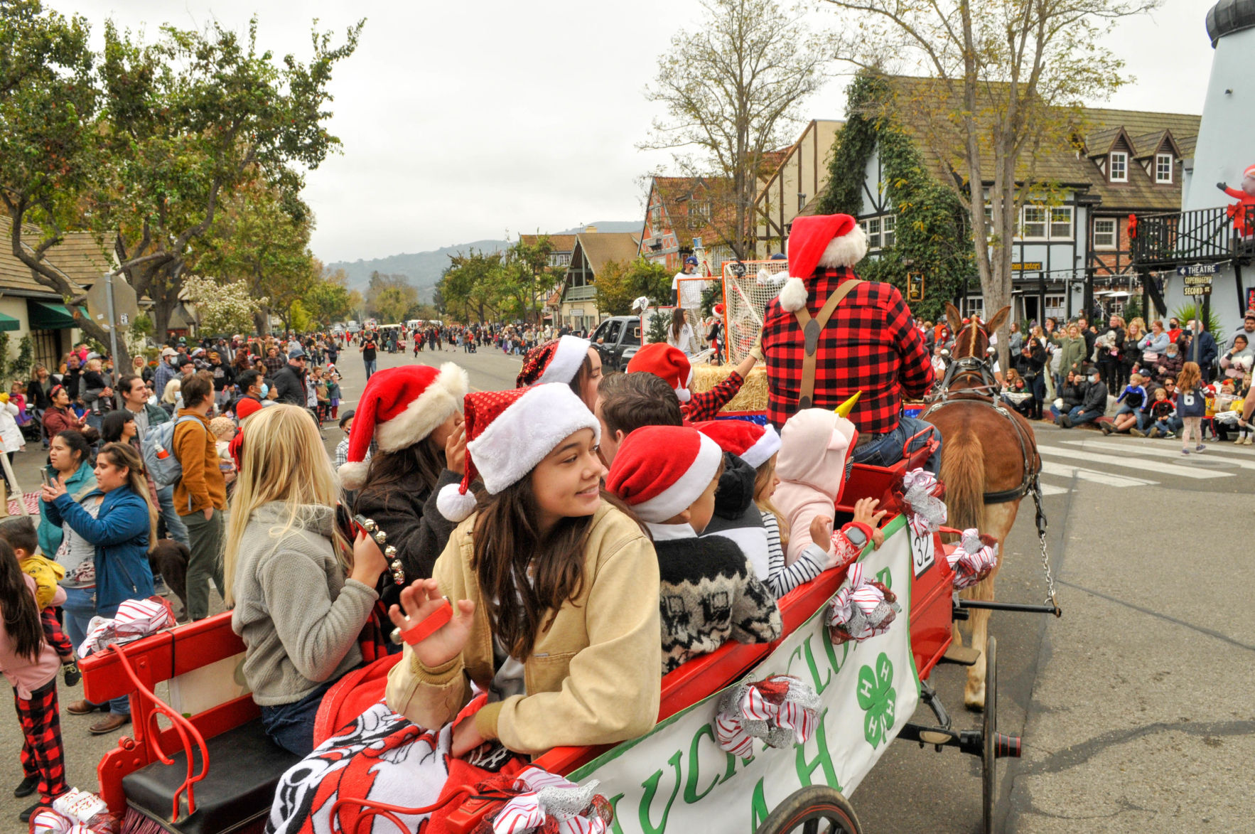 120421 Solvang parade 26.JPG